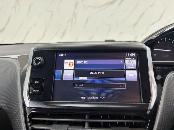 Used Peugeot 208 2016 for sale - 75383789: Photo 13