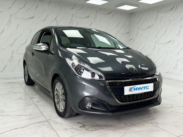 Used Peugeot 208 2016 for sale - 75383789: Photo 2