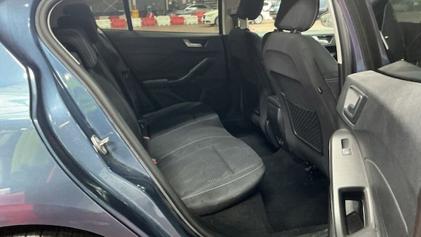 Used Ford Focus 2019 for sale - 76304112: Photo 12