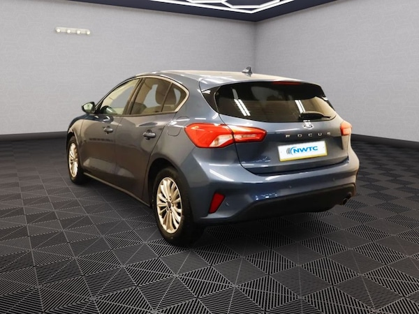 Used Ford Focus 2019 for sale - 76304112: Photo 4
