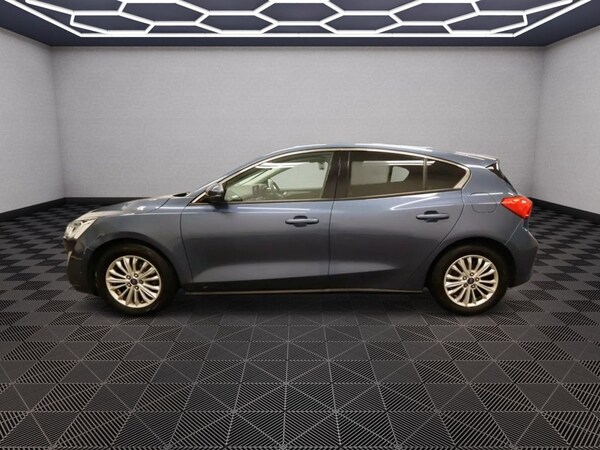 Used Ford Focus 2019 for sale - 76304112: Photo 7