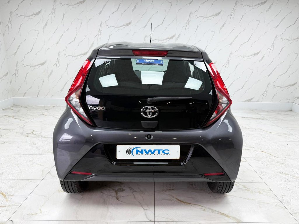 Used Toyota AYGO 2021 for sale - 77764605: Photo 10