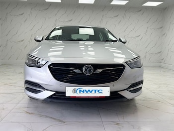 Used Vauxhall Insignia 2018 for sale - 75527840: Photo