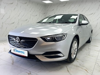 Used Vauxhall Insignia 2018 for sale - 75527840: Photo