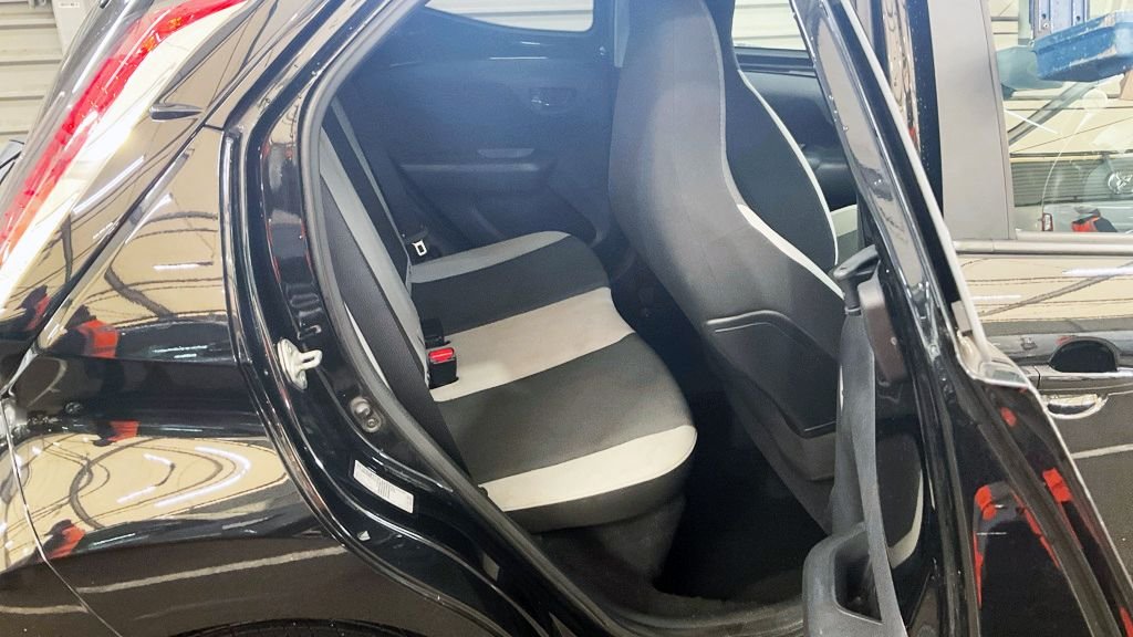 Used Toyota AYGO 2018 for sale - 76406994: Photo 11