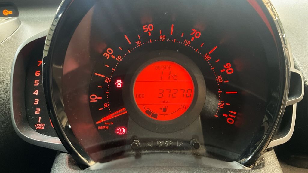 Used Toyota AYGO 2018 for sale - 76406994: Photo 9