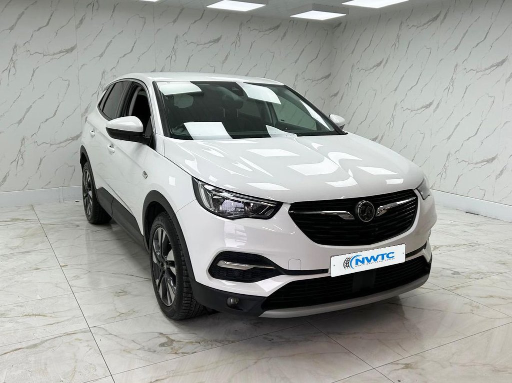 Used Vauxhall Grandland X 2018 for sale - 77263013: Photo 2
