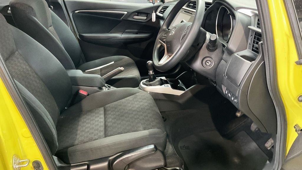 Used Honda Jazz 2016 for sale - 77667732: Photo 12