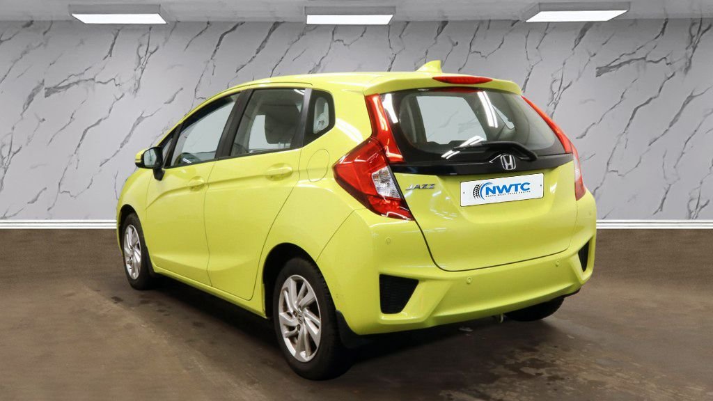 Used Honda Jazz 2016 for sale - 77667732: Photo 6