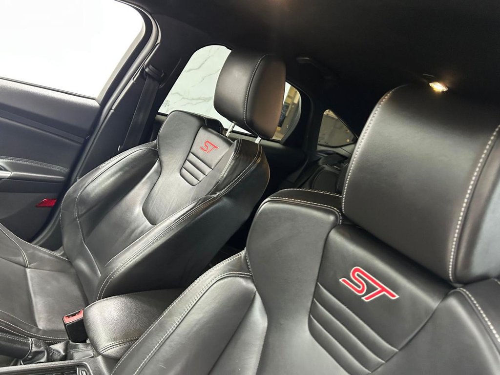 Used Ford Focus 2016 for sale - 78153463: Photo 14