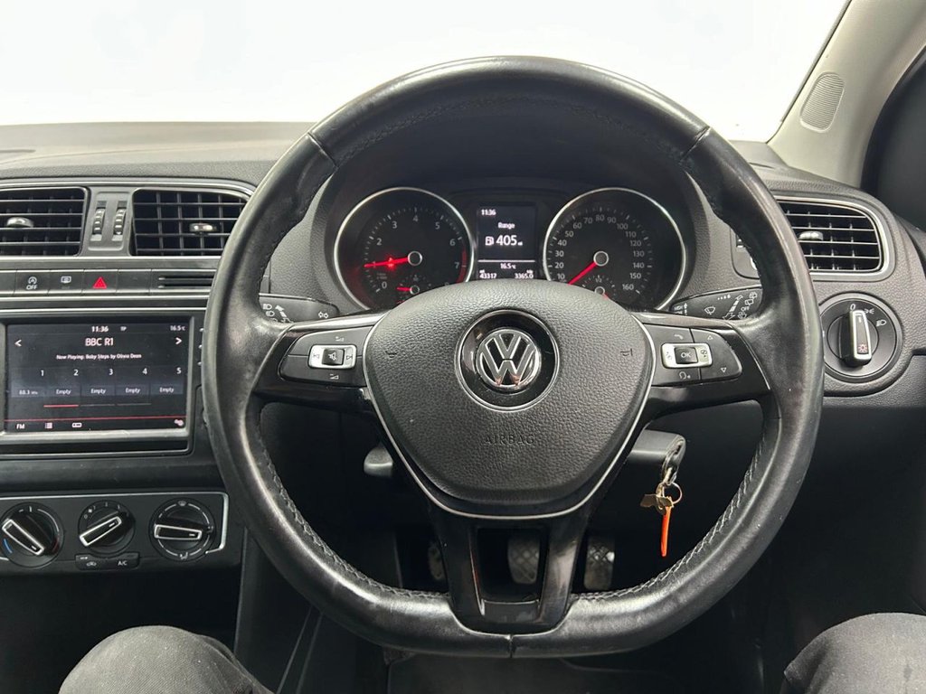 Used Volkswagen Polo 2015 for sale - 77422405: Photo 18
