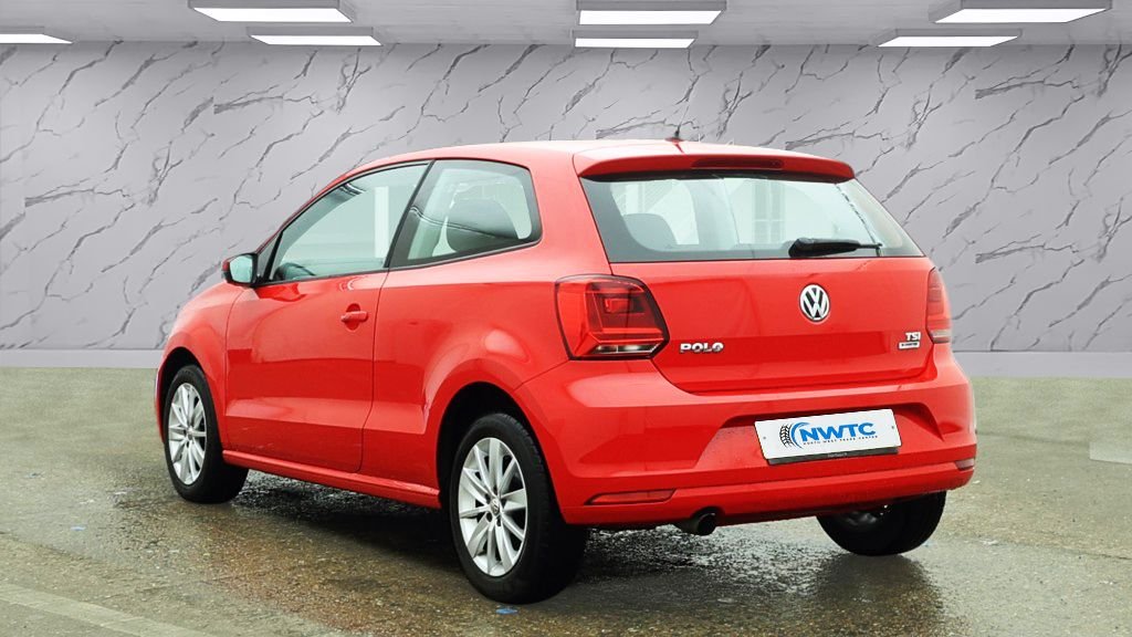 Used Volkswagen Polo 2015 for sale - 77422405: Photo 5