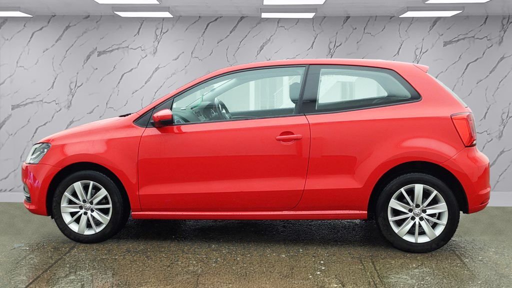 Used Volkswagen Polo 2015 for sale - 77422405: Photo 8