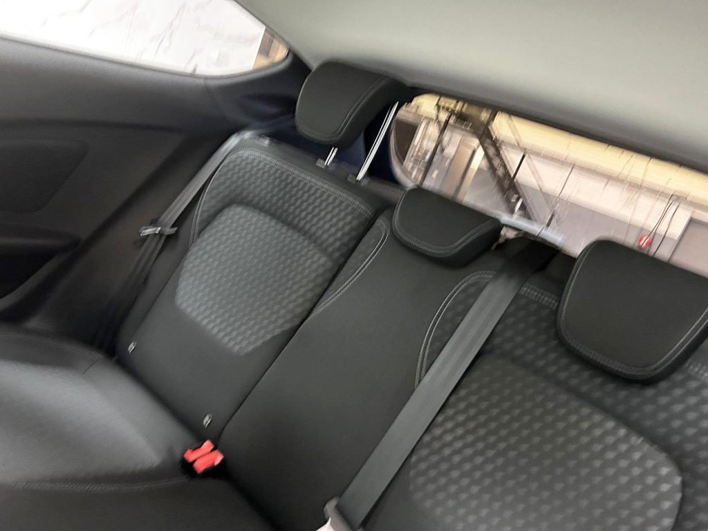 Used Ford Fiesta 2017 for sale - 76686600: Photo 18