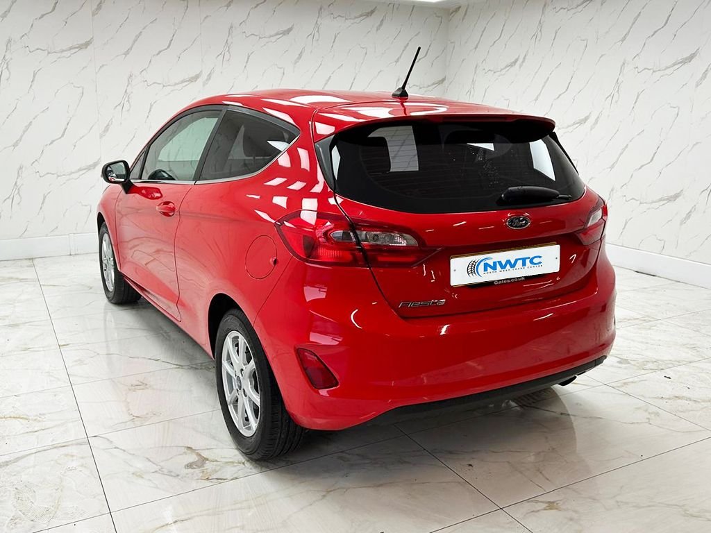 Used Ford Fiesta 2017 for sale - 76686600: Photo 6