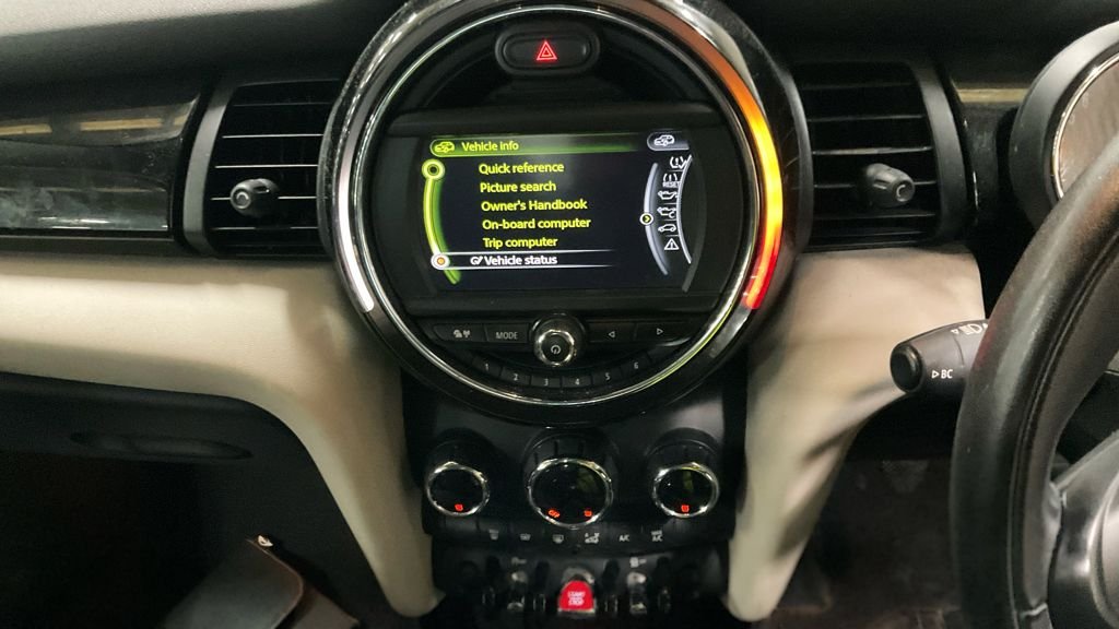 Used MINI Hatch 2015 for sale - 77302640: Photo 11