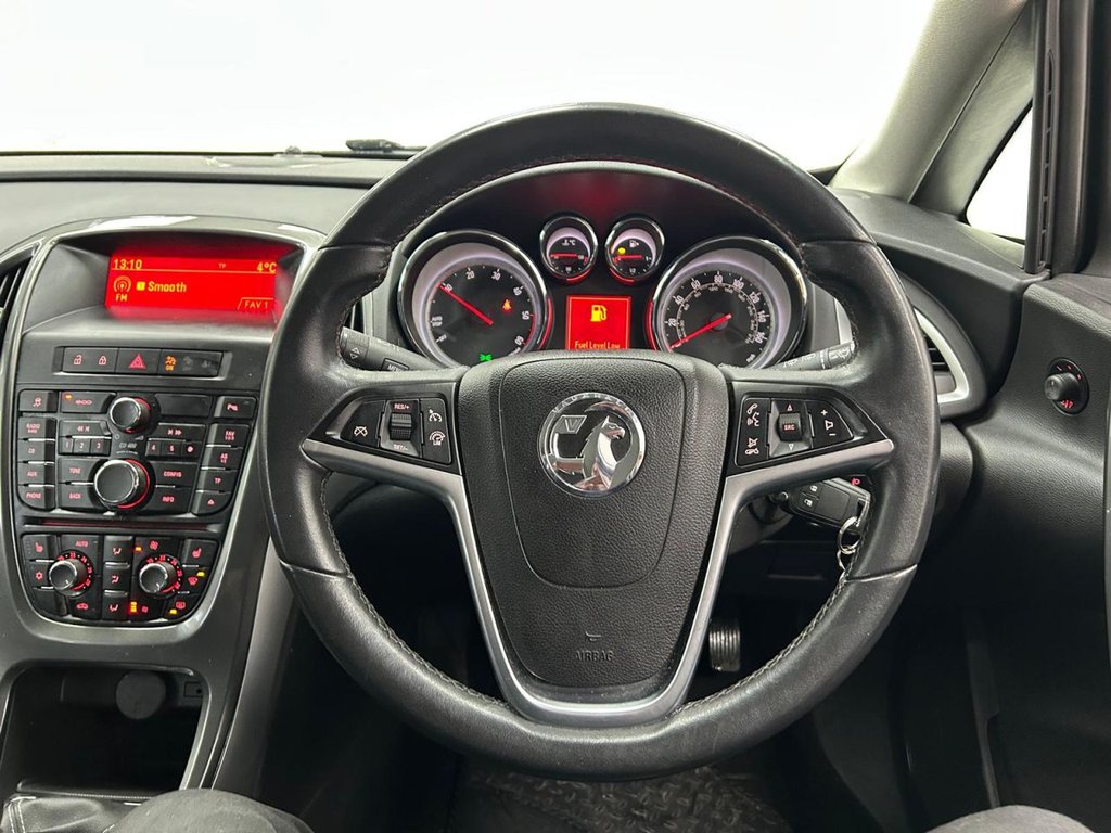 Used Vauxhall Astra 2013 for sale - 77422098: Photo 16