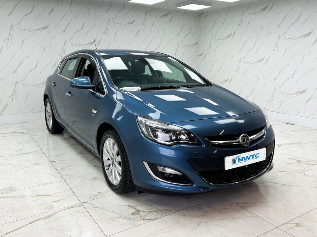 Used Vauxhall Astra 2013 for sale - 77422098: Photo 2