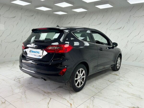 Used Ford Fiesta 2018 for sale - 75642390: Photo 10