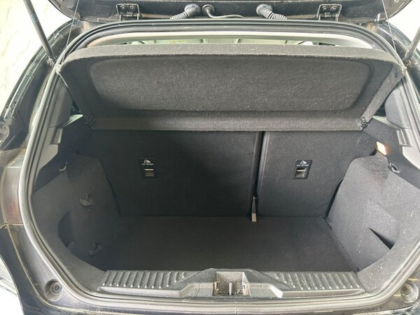 Used Ford Fiesta 2018 for sale - 75642390: Photo 18
