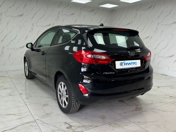 Used Ford Fiesta 2018 for sale - 75642390: Photo 7