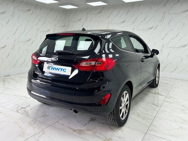 Used Ford Fiesta 2018 for sale - 75642390: Photo 9
