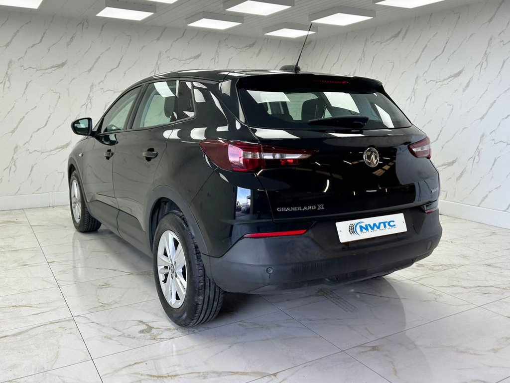 Used Vauxhall Grandland X 2018 for sale - 75937479: Photo 8