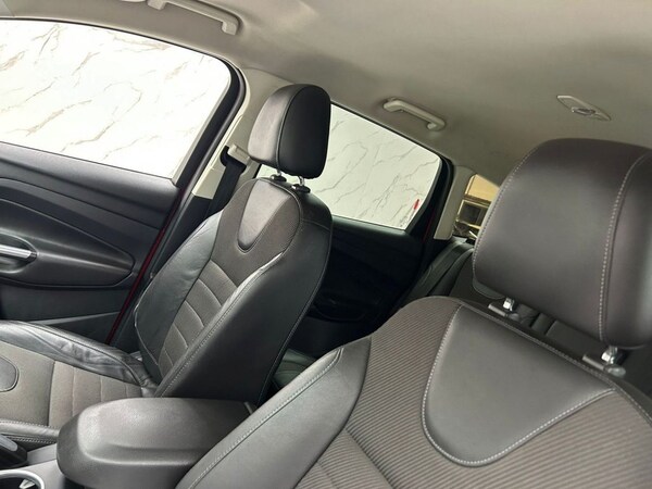 Used Ford Kuga 2016 for sale - 76148196: Photo 12