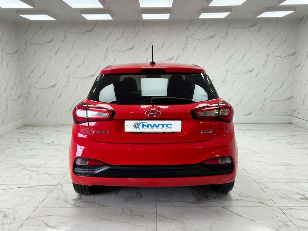 Used Hyundai i20 2018 for sale - 76686443: Photo 8