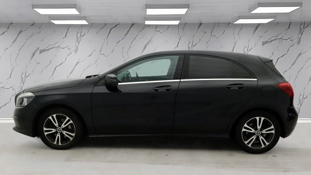 Used Mercedes-Benz A-Class 2017 for sale - 76792269: Photo 7