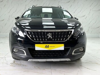 Used Peugeot 2008 2017 for sale - 75854352: Photo