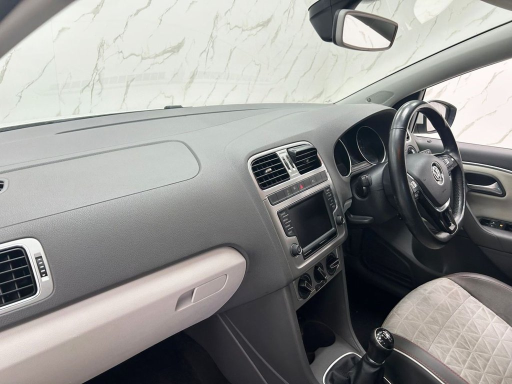 Used Volkswagen Polo 2017 for sale - 76173067: Photo 14