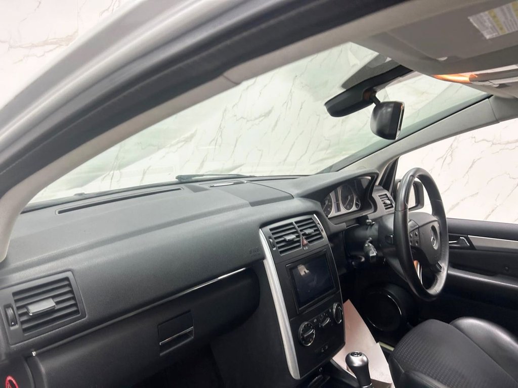 Used Mercedes-Benz B Class 2009 for sale - 76711301: Photo 12