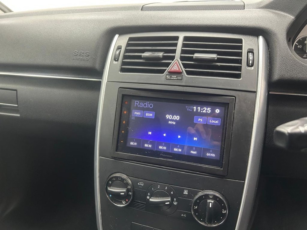 Used Mercedes-Benz B Class 2009 for sale - 76711301: Photo 14