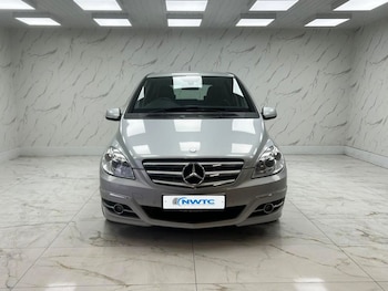 Used Mercedes-Benz B Class 2009 for sale - 76711301: Photo