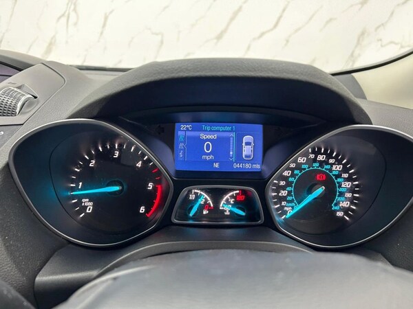 Used Ford Kuga 2015 for sale - 75207278: Photo 15