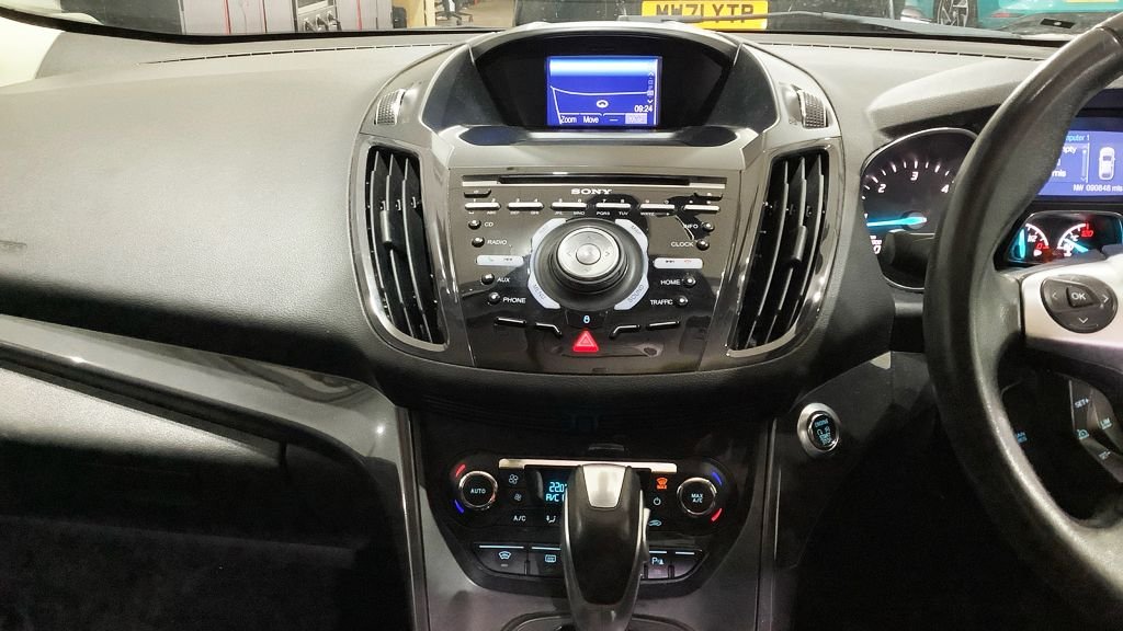 Used Ford Kuga 2016 for sale - 77328344: Photo 10