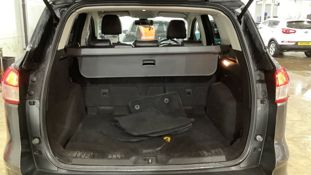 Used Ford Kuga 2016 for sale - 77328344: Photo 13