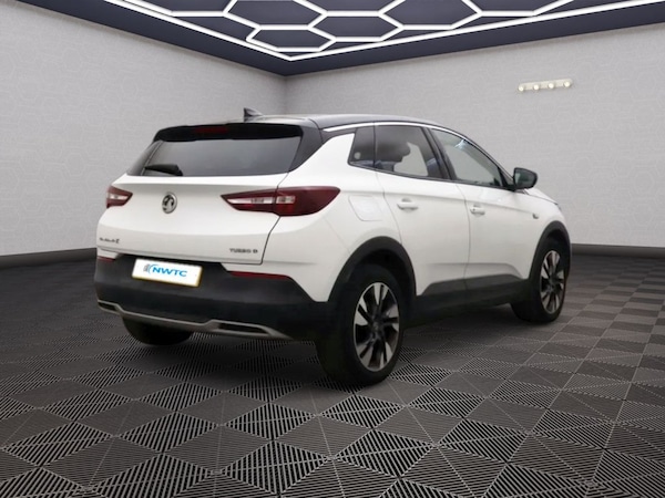 Used Vauxhall Grandland X 2019 for sale - 76304182: Photo 5