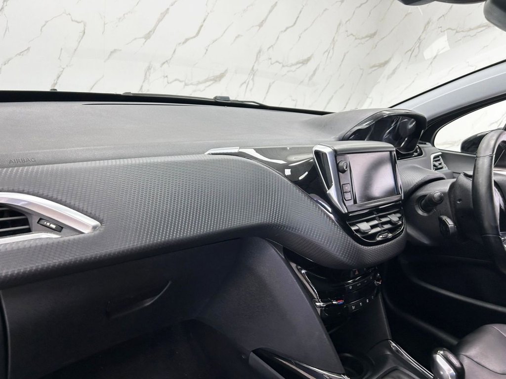 Used Peugeot 2008 2018 for sale - 76740112: Photo 13