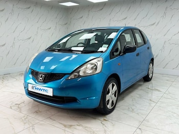 Used Honda Jazz 2010 for sale - 76203242: Photo