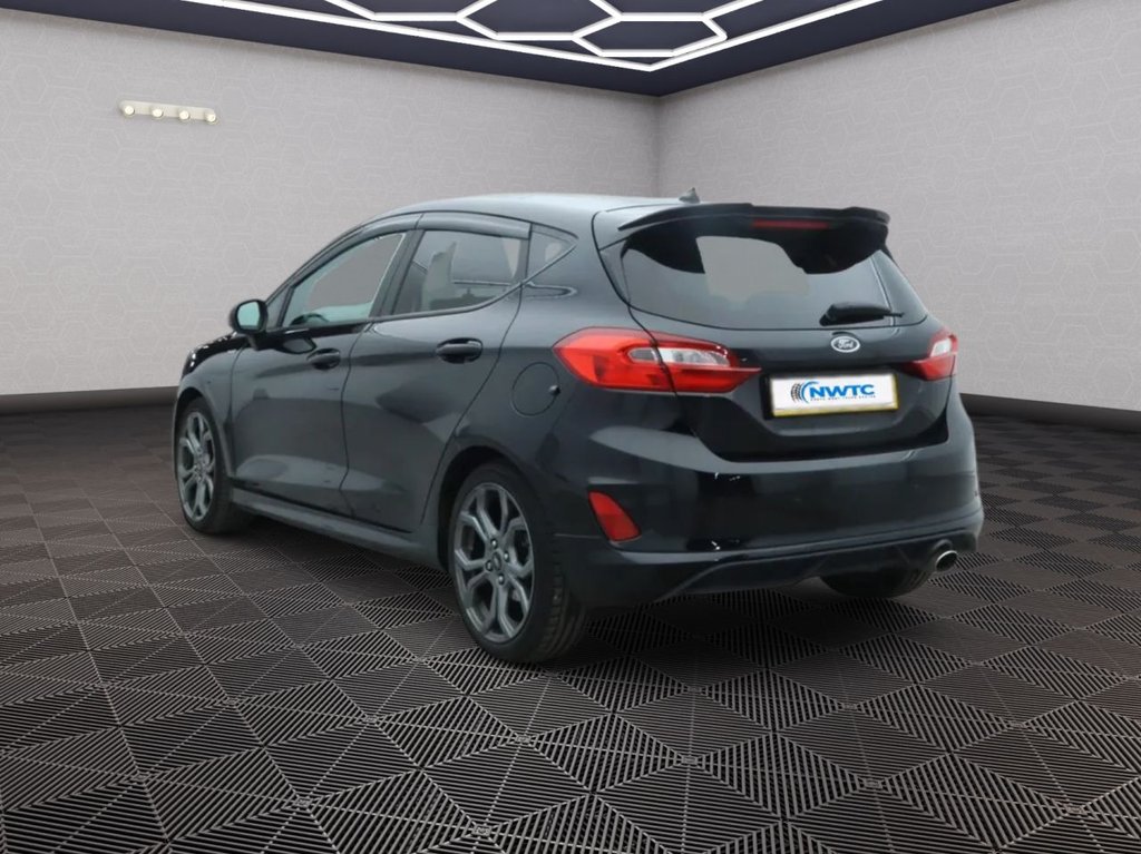 Used Ford Fiesta 2017 for sale - 76333730: Photo 5