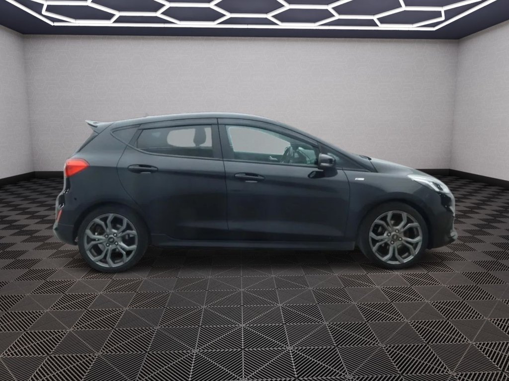Used Ford Fiesta 2017 for sale - 76333730: Photo 7