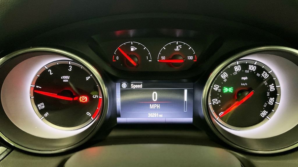 Used Vauxhall Insignia 2018 for sale - 77302668: Photo 11