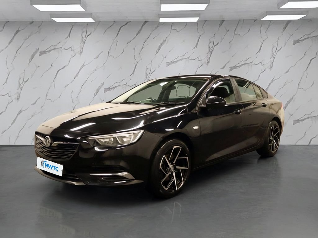 Used Vauxhall Insignia 2018 for sale - 77302668: Photo 3