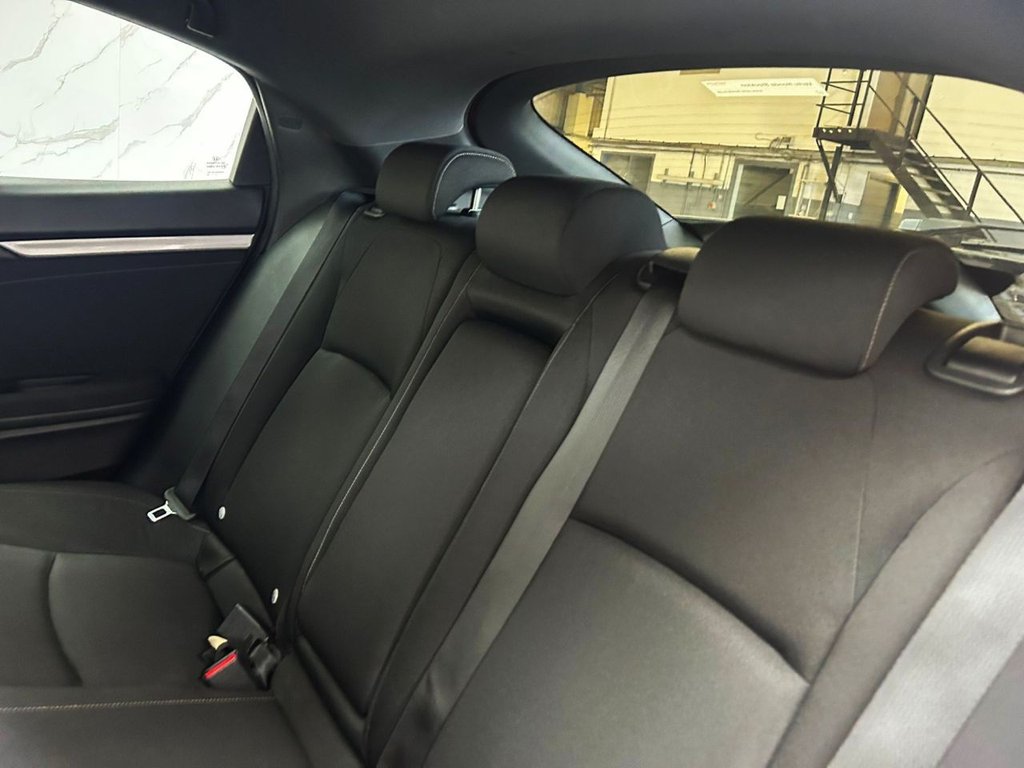 Used Honda Civic 2018 for sale - 76019103: Photo 17