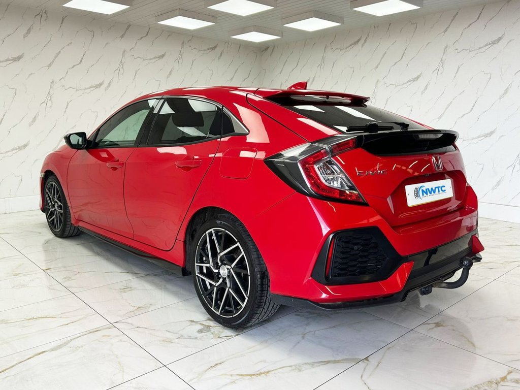 Used Honda Civic 2018 for sale - 76019103: Photo 6