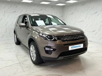 Used Land Rover Discovery Sport 2016 for sale - 79842961: Photo