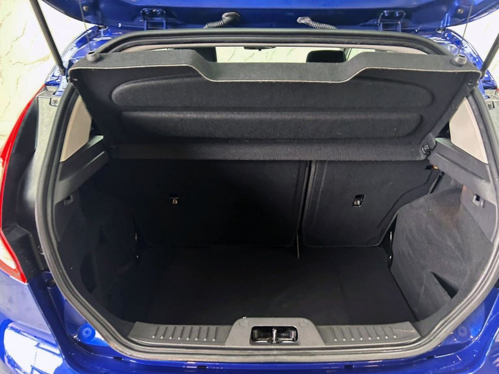 Used Ford Fiesta 2016 for sale - 75937602: Photo 19