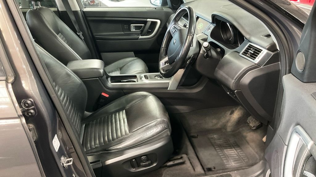 Used Land Rover Discovery Sport 2017 for sale - 77806433: Photo 12